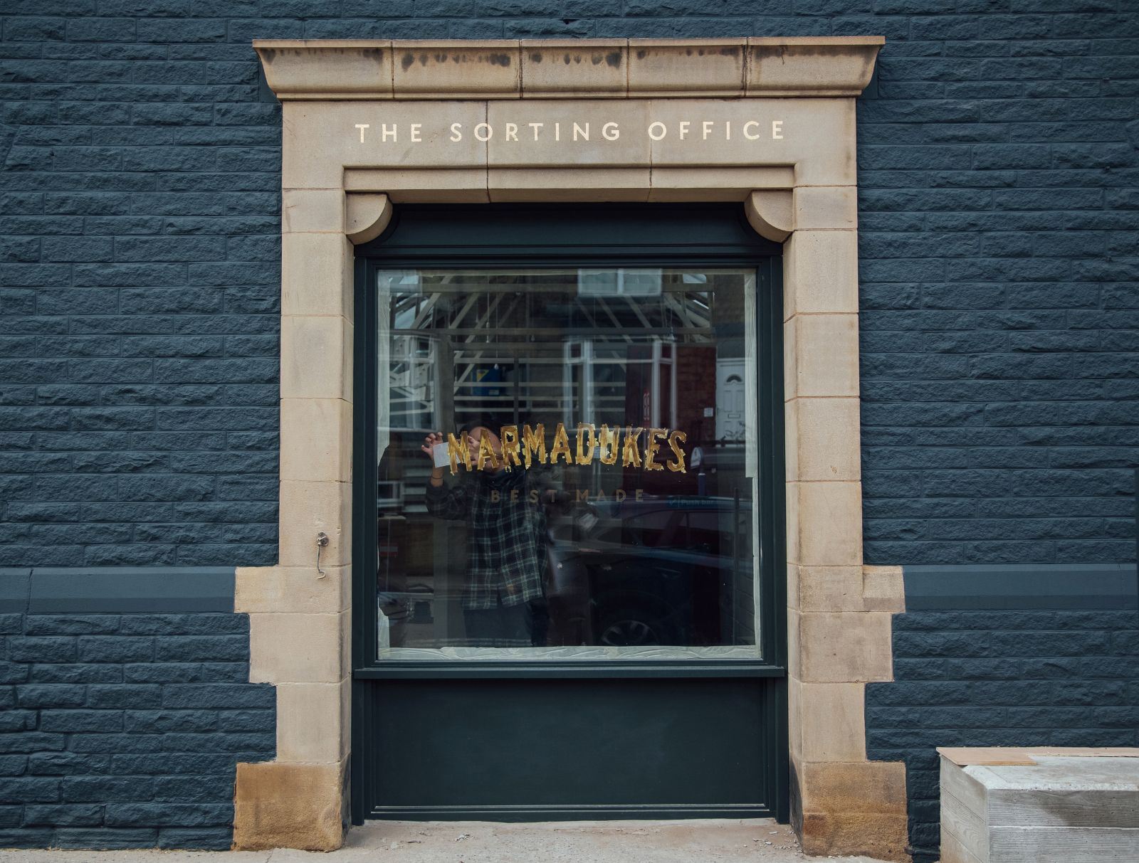 Sign writing lettering for Marmadukes by 93ft